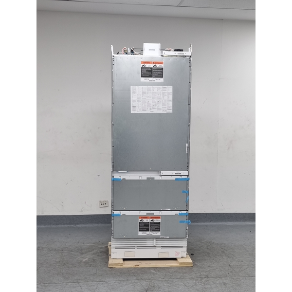 Sub-Zero 430L Integrated Multi Door Fridge Freezer with Internal Dispenser ICBIT30CIIDRH
