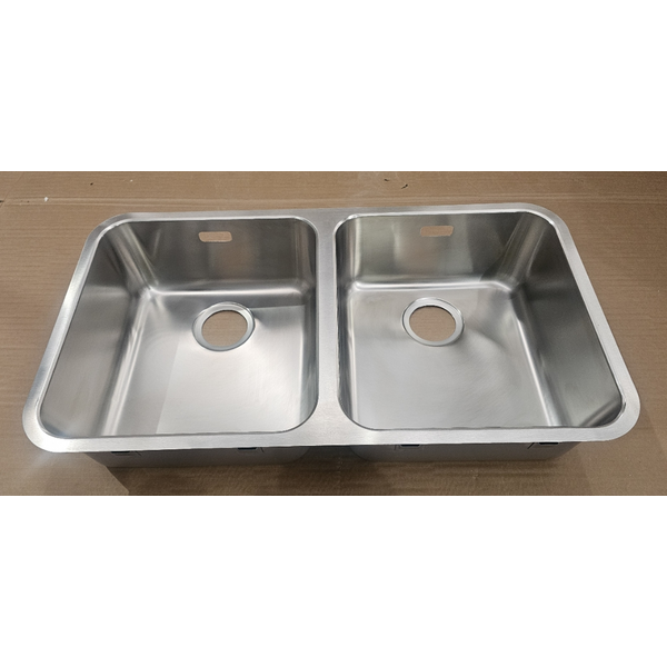 Franke Bell Double Bowl Sink BCX220-38/38